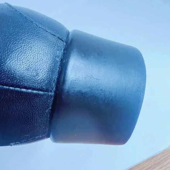 Aravon Black Leather Booties Silver Buckle Women's Size 5.5 - Picture 13 of 13